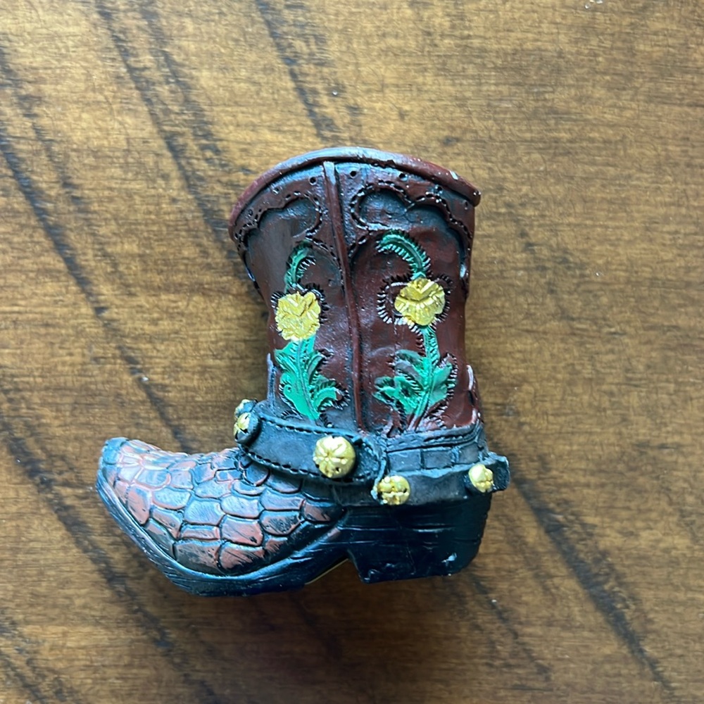 Boot decor